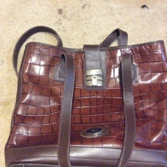 Dooney & Bourke Crocodile Leather bag - Picture 7 of 7
